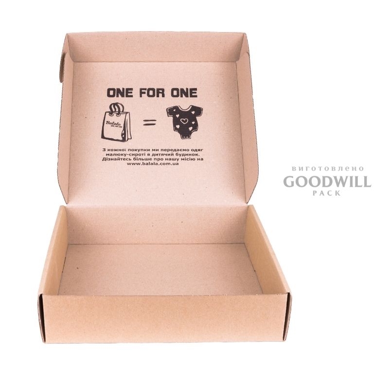 Коробка для детской одежды, изготовленная по индивидуальному заказу для интернет-магазина Balala