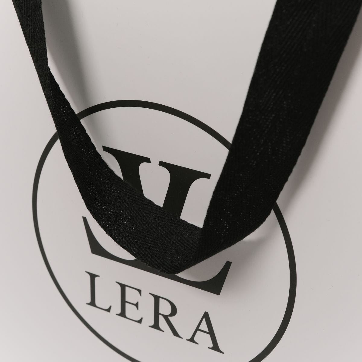 Ручки на пакеті стрічка чорна кіперна вклеєна фотографія