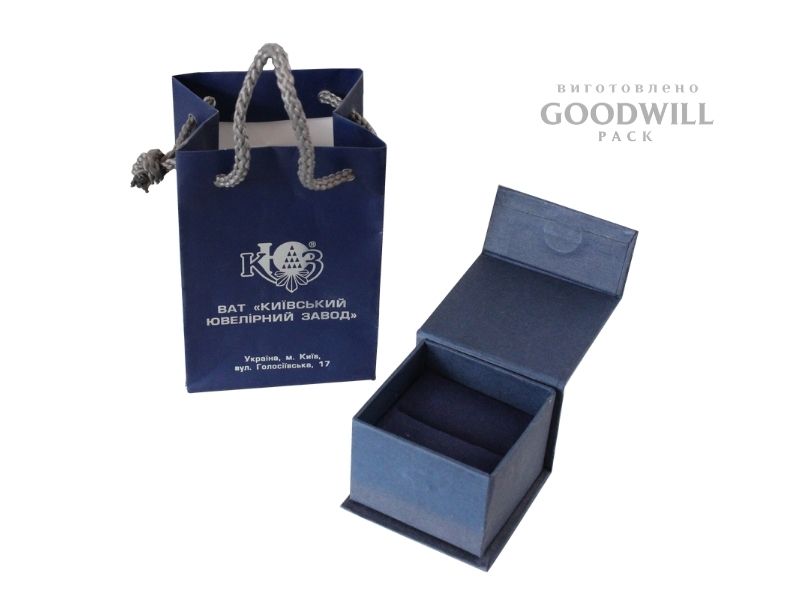 Брендована упаковка для ювелірних прикрас
