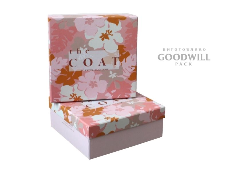 Коробка брендована для одягу