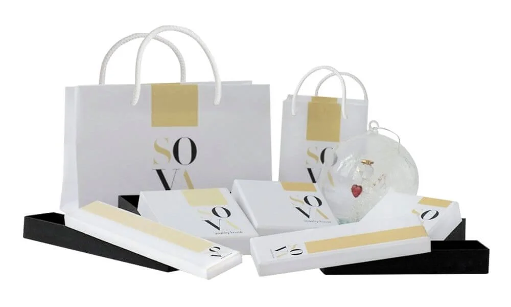 Фирменная упаковка изготовленная на заказ фото