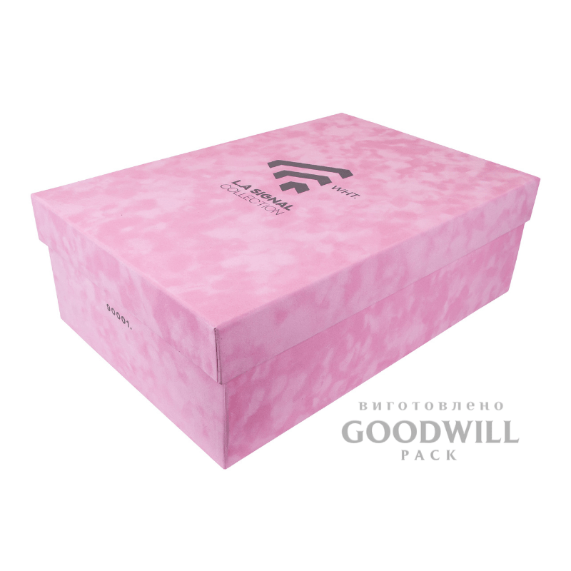 Коробка фірмова для одягу з логотипом фото