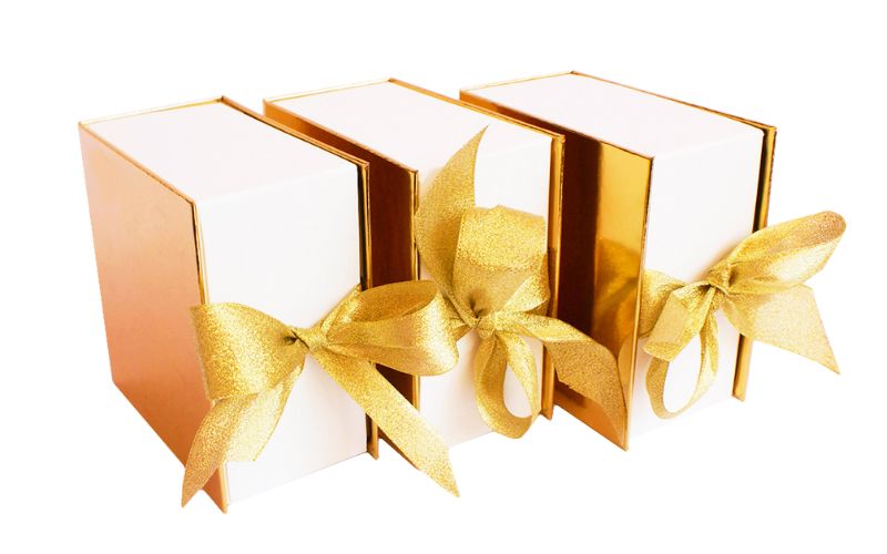 Коробки с лентой изготовленные на заказ изображение