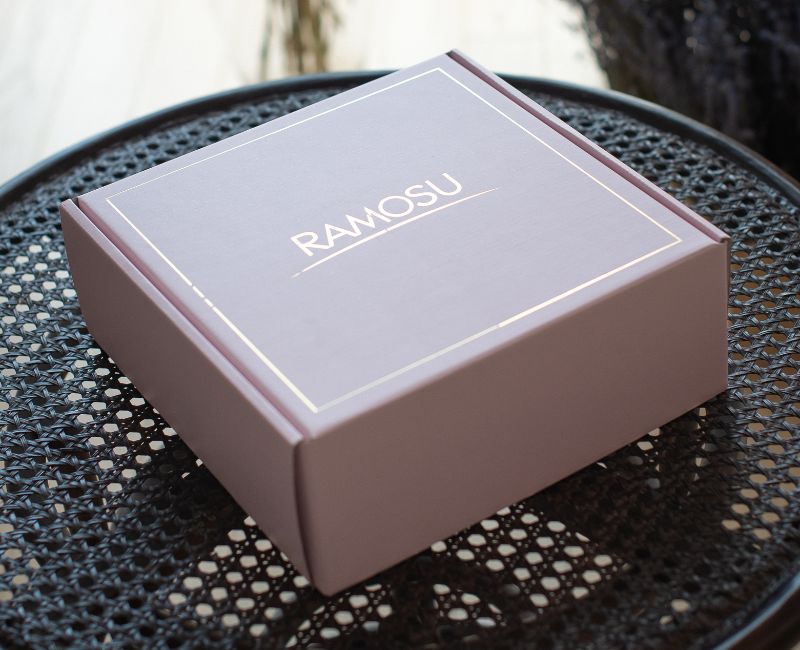 Каширована коробки з гофрокартону фотографія