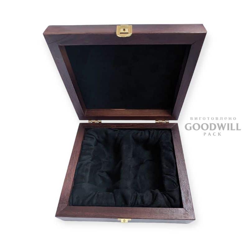 Коробка для келихів з ложементом фотографія