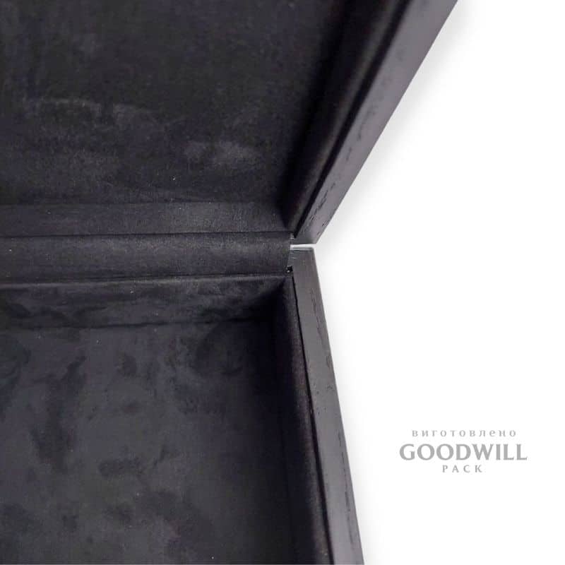 Коробка дерев'яна для ювелірних прикрас з магнітами 11*11*6 - Зображення 4