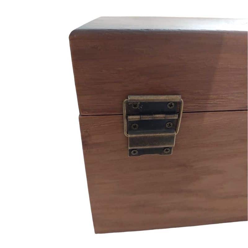 Фурнітура на коробці з дерева фото 3