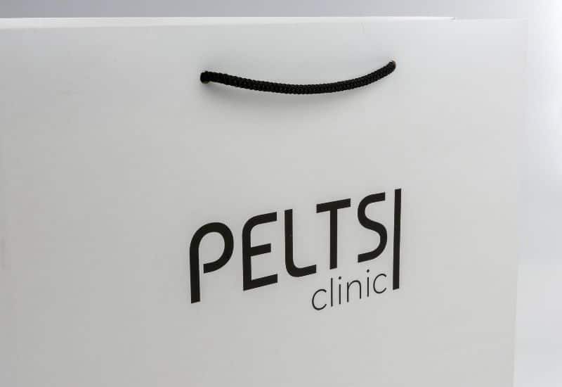 Друк Логотипу на паперовому пакеті