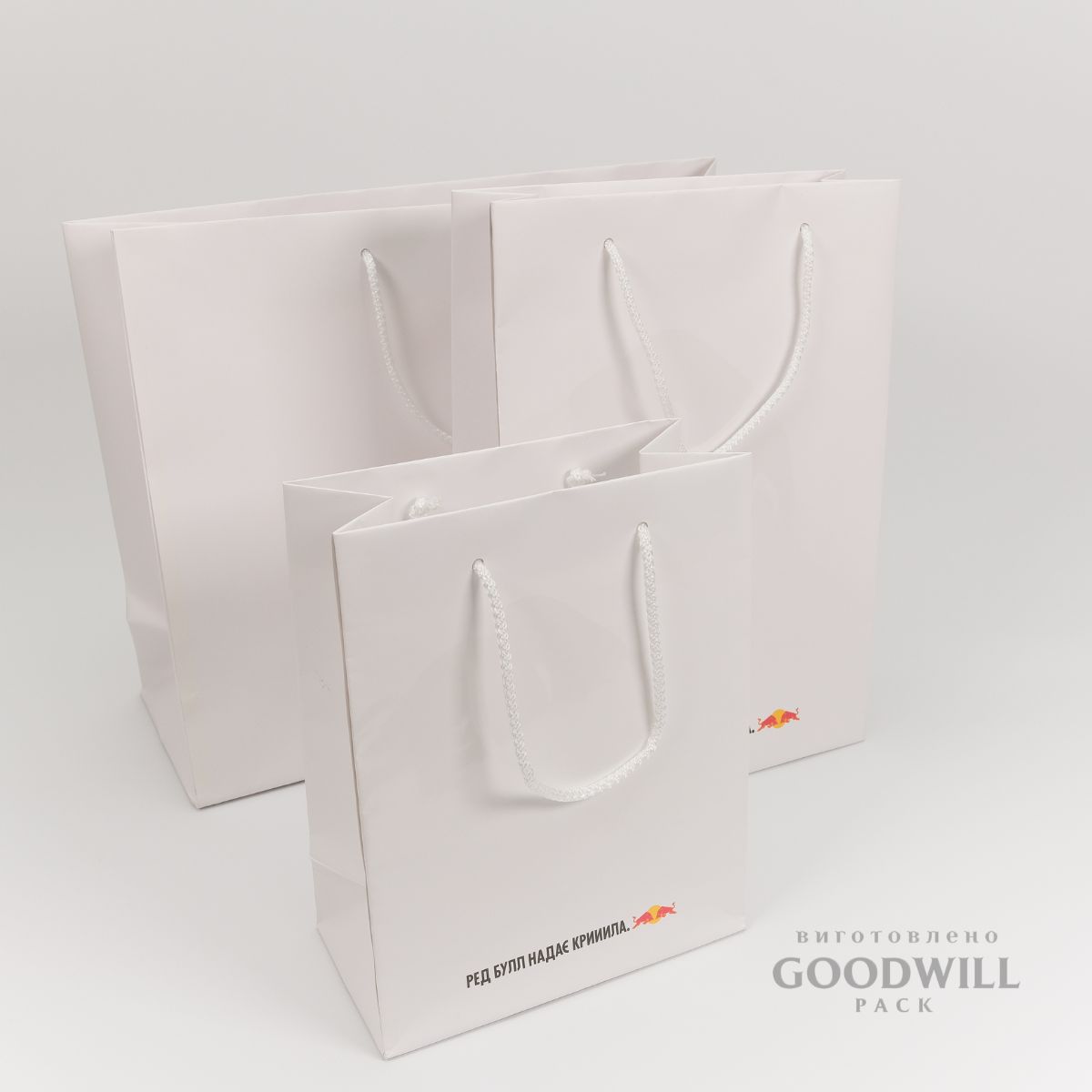 Упаковка фірмова з принтом фото