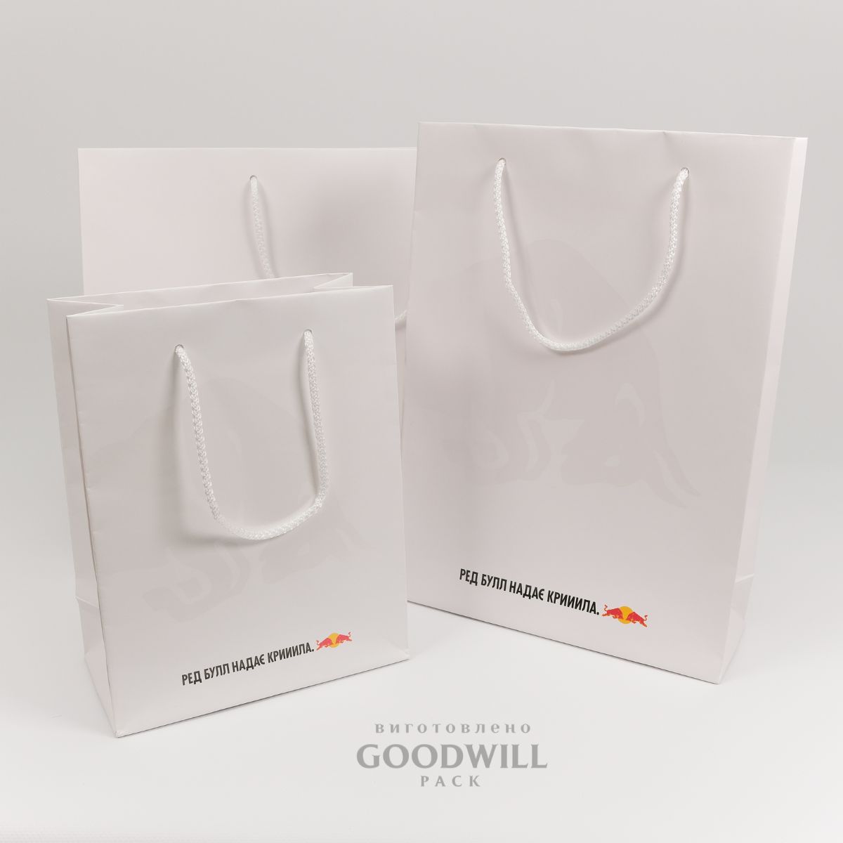 Упаковка фірмова з індивідуальним дизайном фото