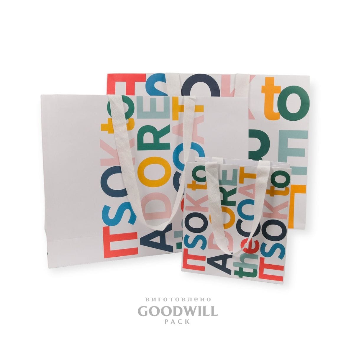 Оригінальна упаковка з логотипом фотографія