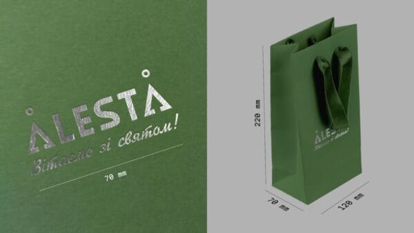 Пример фирменного пакета фотография