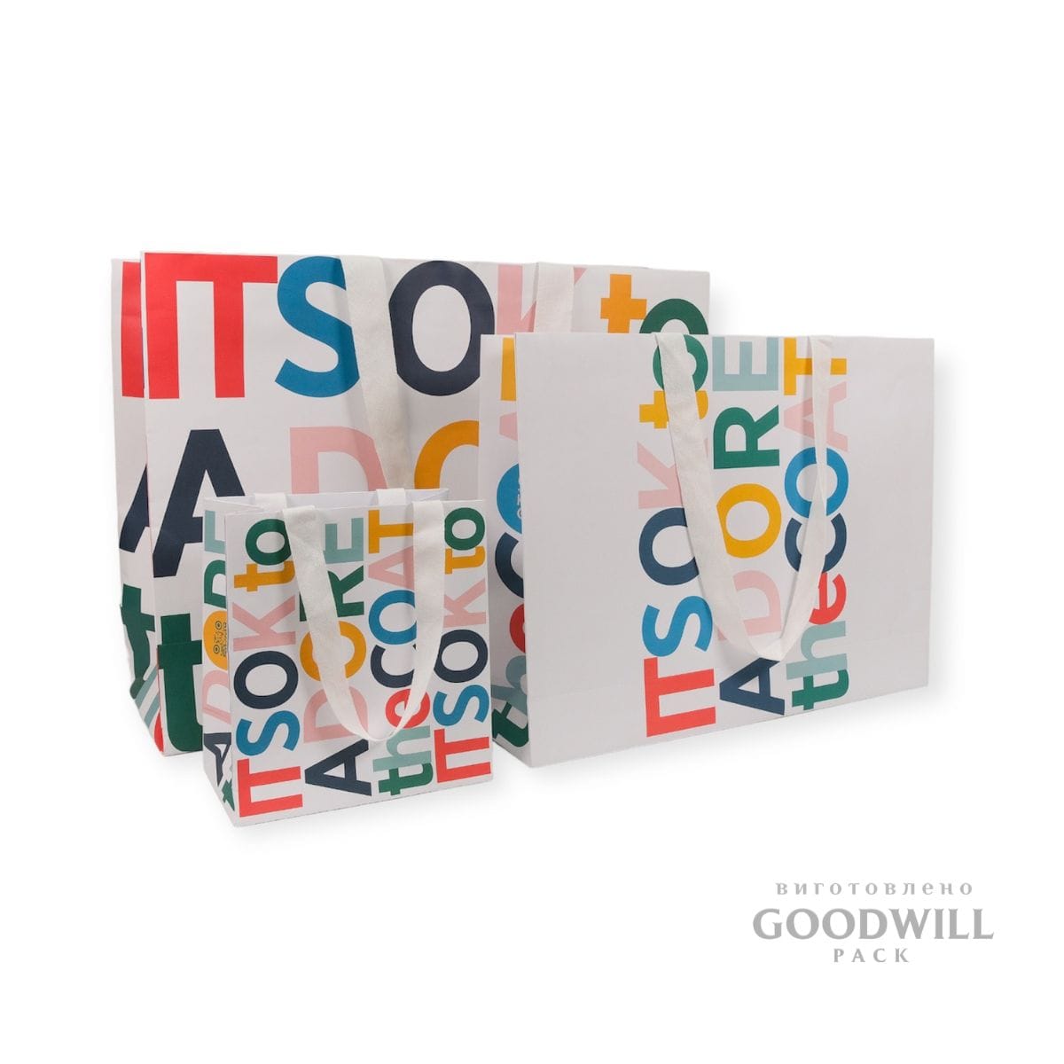 Приклад пакети з друком логотипа фотографія