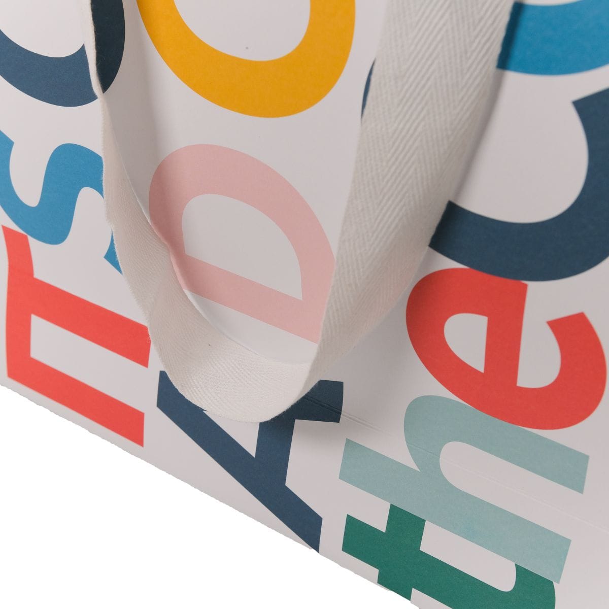 Ручки на пакеті приклад фото