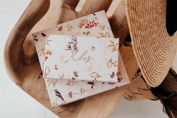 Оригінальні коробки рожеві фотографія