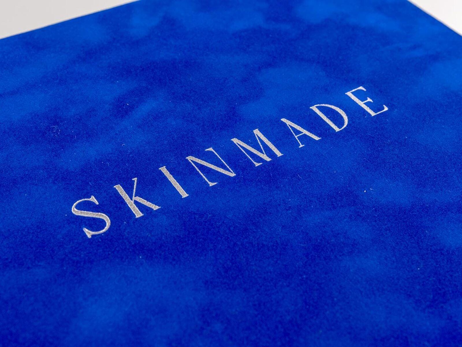 Приклад коробка з індивідуальним принтом фото