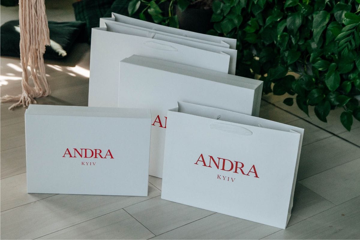 Пакет для бренду одягу з кіперною стрічкою оригінальний фотографія