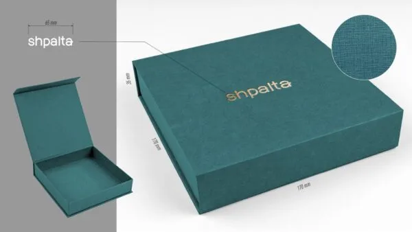 Пример фирменной коробки с логотипом