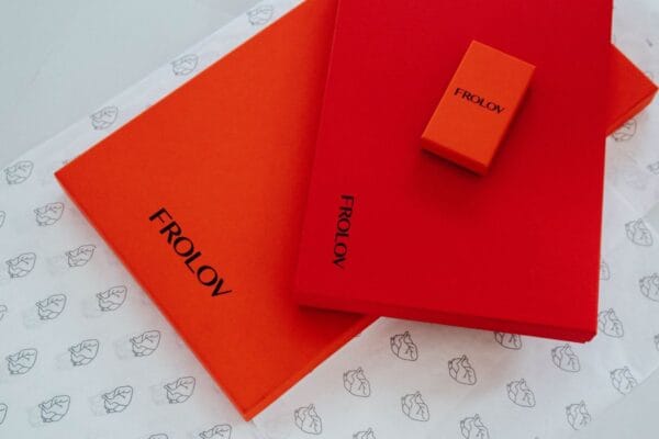 Приклад коробки червоні